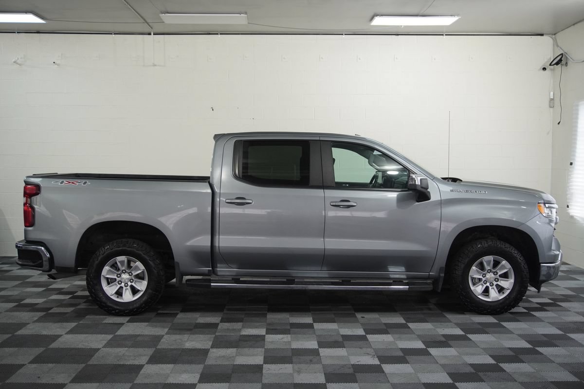Used 2023 Chevrolet Silverado 1500 LT w/ Protection Package AWD/4WD image 7