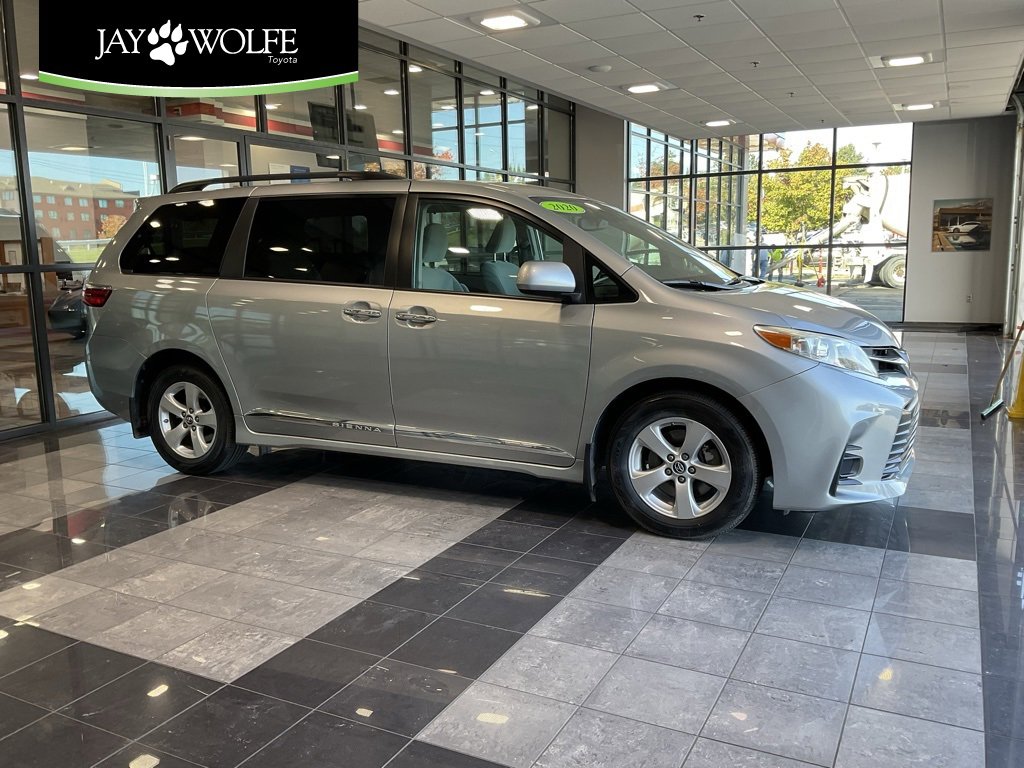Certified 2020 Toyota Sienna LE