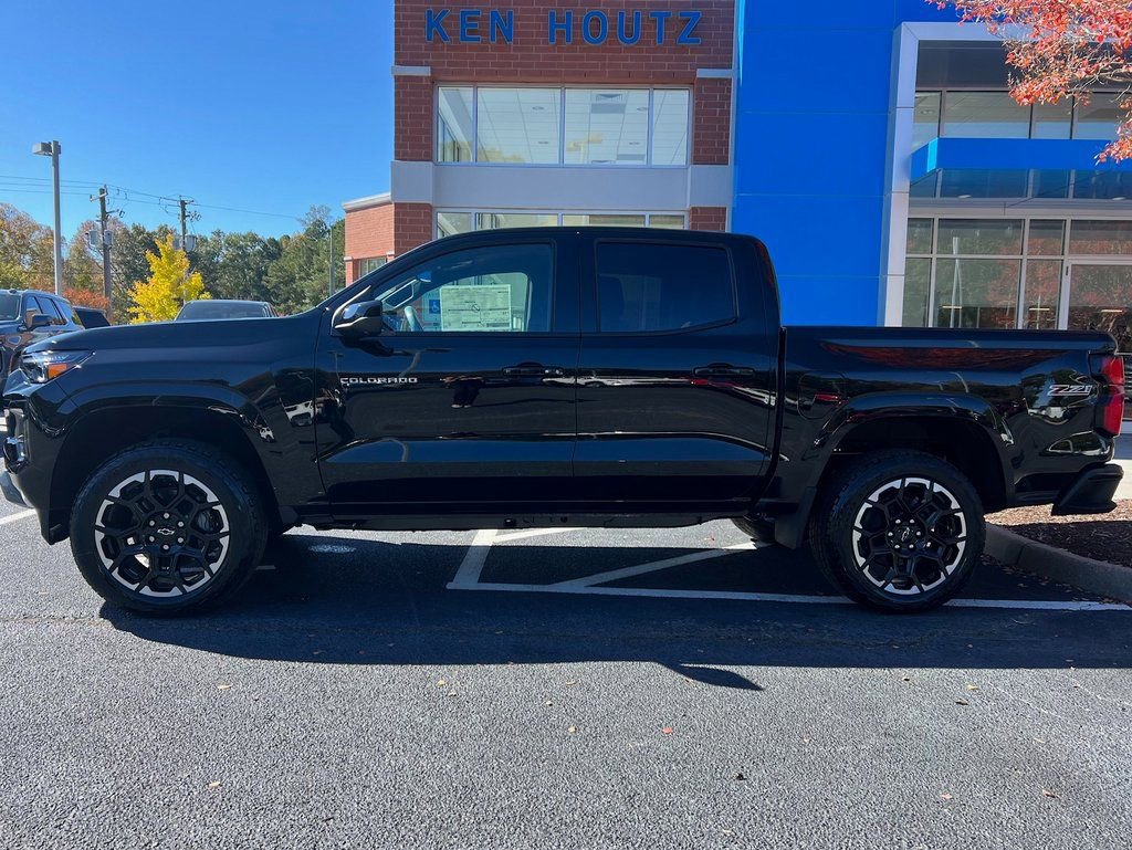New 2026 Chevrolet Colorado Z71 w/ Technology Package image 2