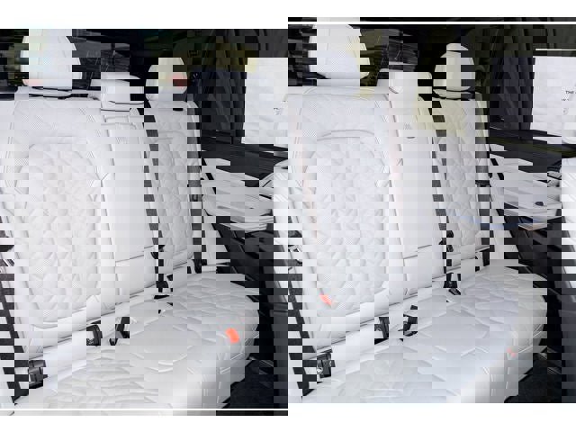 New 2026 BMW X5 xDrive50e w/ Climate Comfort Package image 76