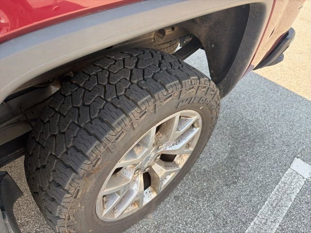 Used 2014 GMC Sierra 1500 SLT w/ SLT Preferred Package image 19