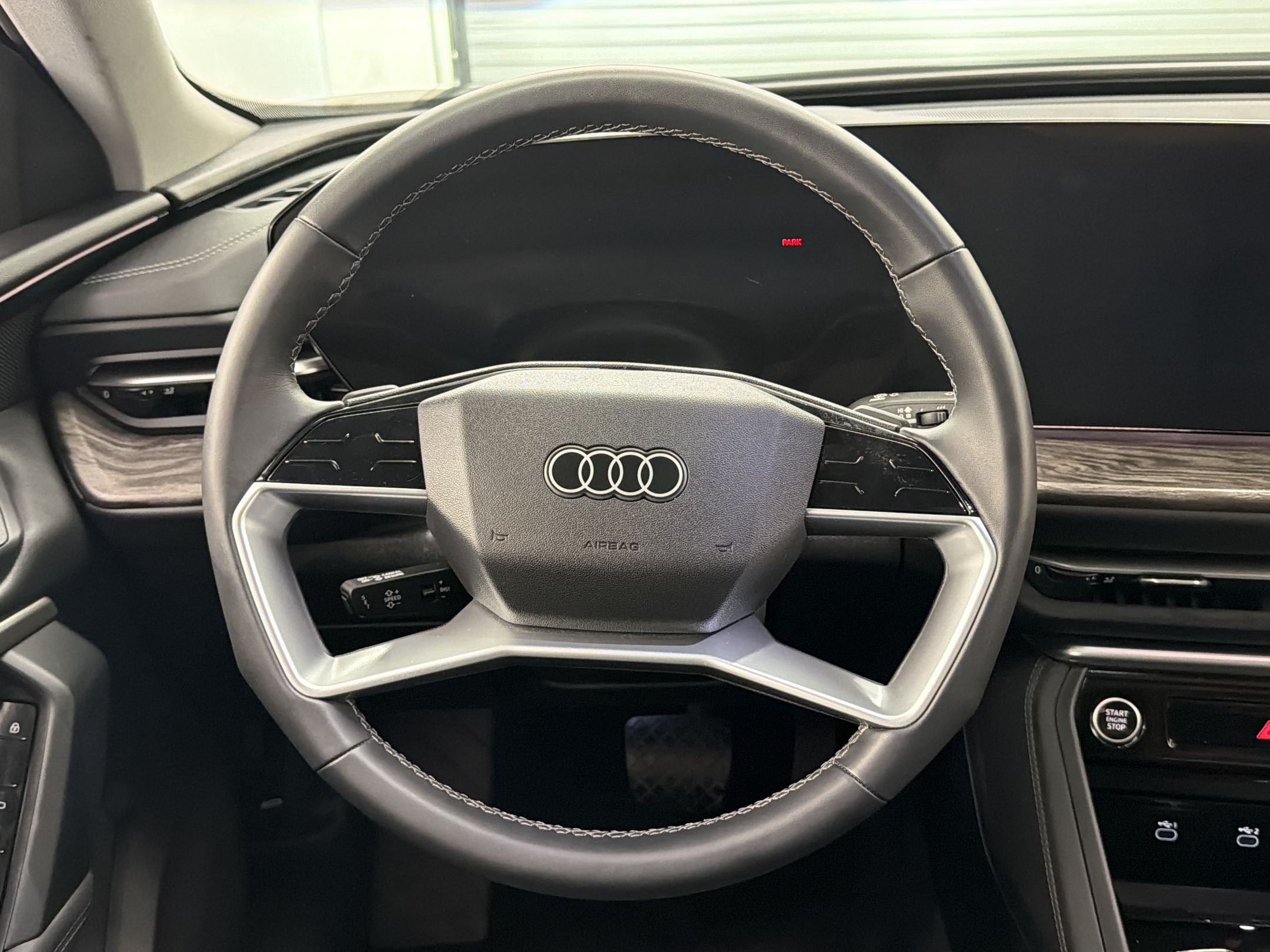 Used 2025 Audi Q5 Premium Plus w/ Premium Plus AWD/4WD image 11