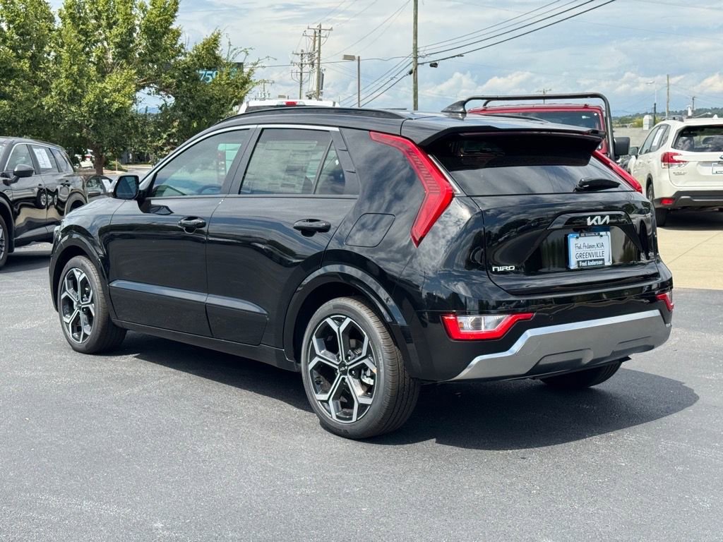 New 2025 Kia Niro EX Touring image 5