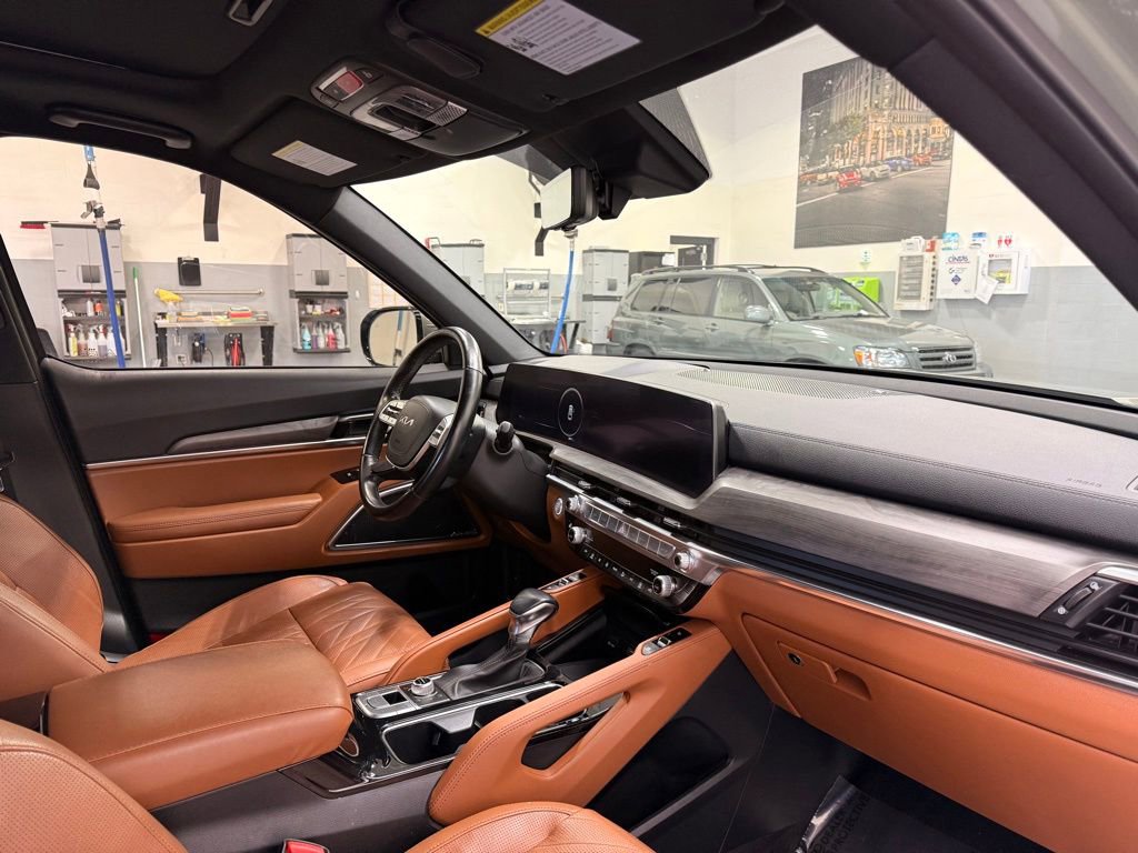 Used 2023 Kia Telluride SX image 30