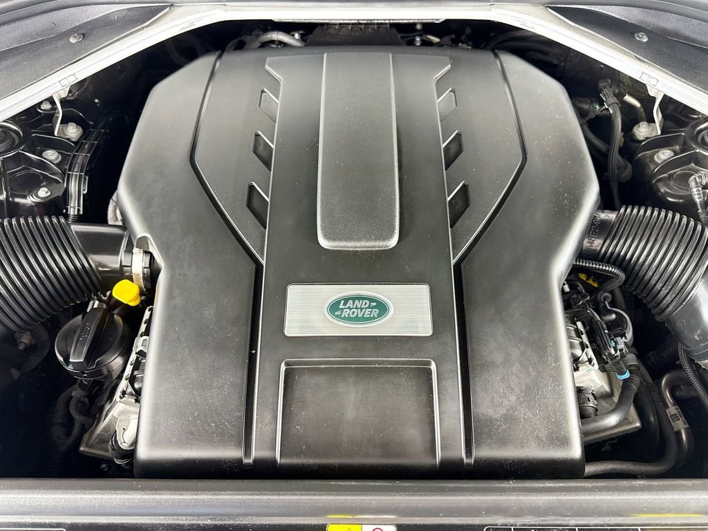 Used 2023 Land Rover Range Rover Autobiography image 29