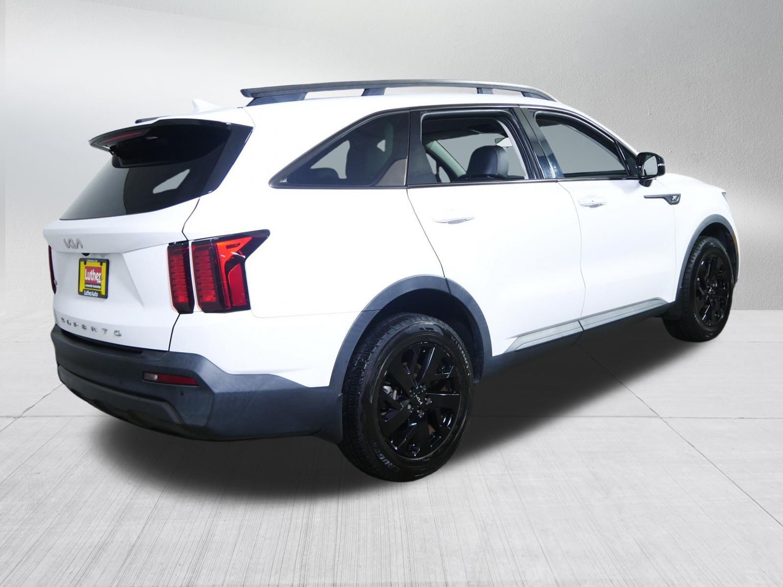 Used 2022 Kia Sorento S AWD/4WD image 7