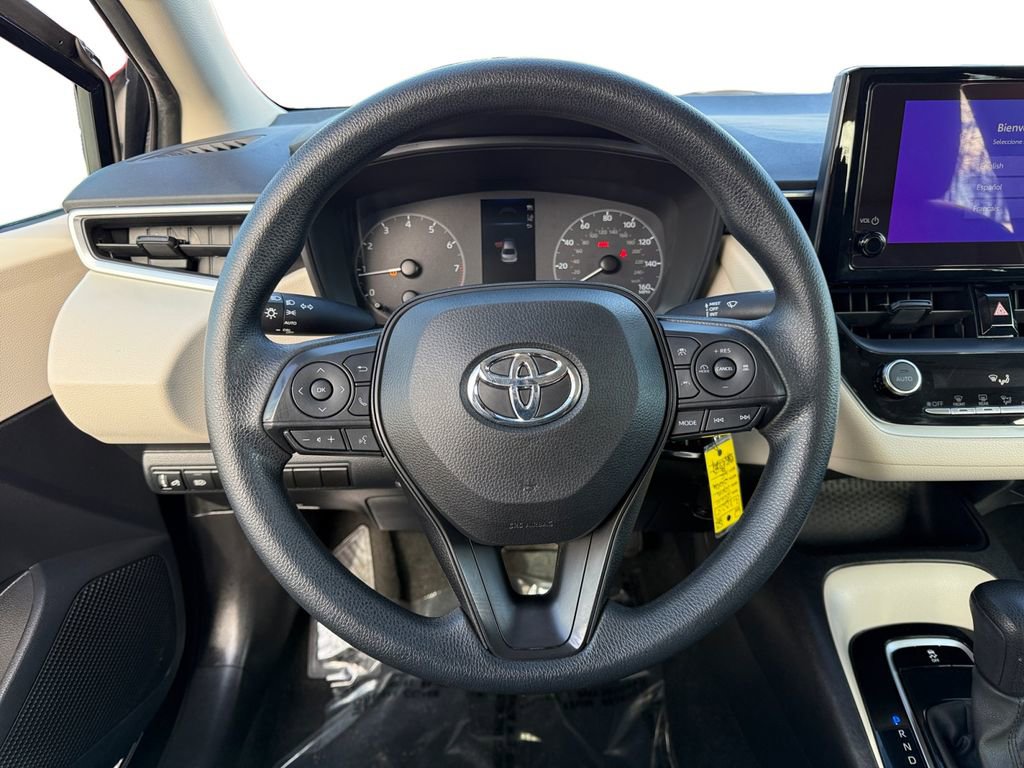 Used 2024 Toyota Corolla LE image 12
