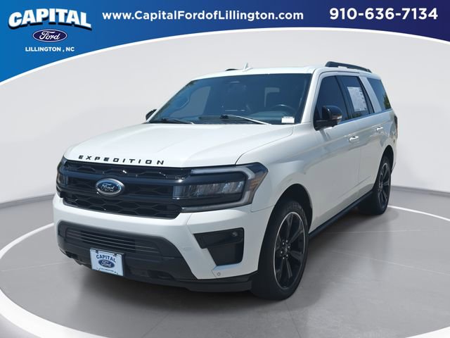 Used 2022 Ford Expedition Limited AWD/4WD image 1