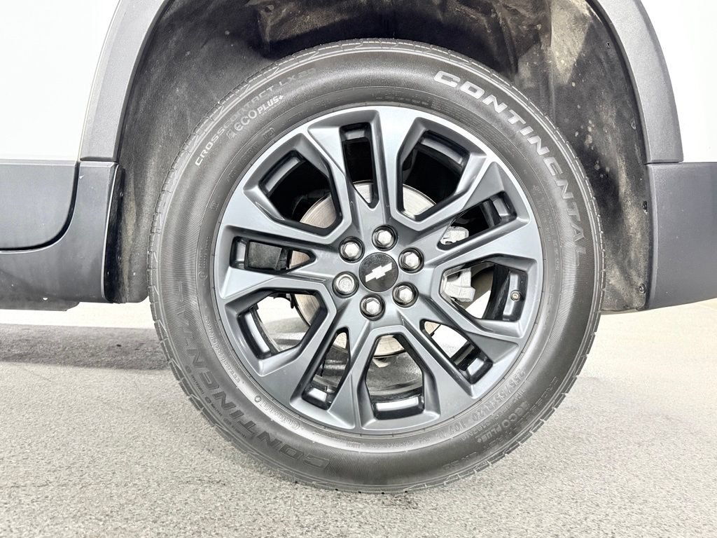 Used 2020 Chevrolet Traverse RS FWD image 11