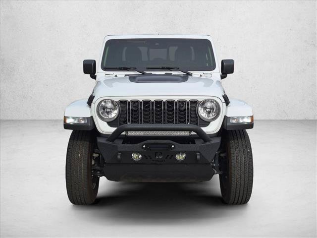 Used 2025 Jeep Gladiator Sport AWD/4WD video 2