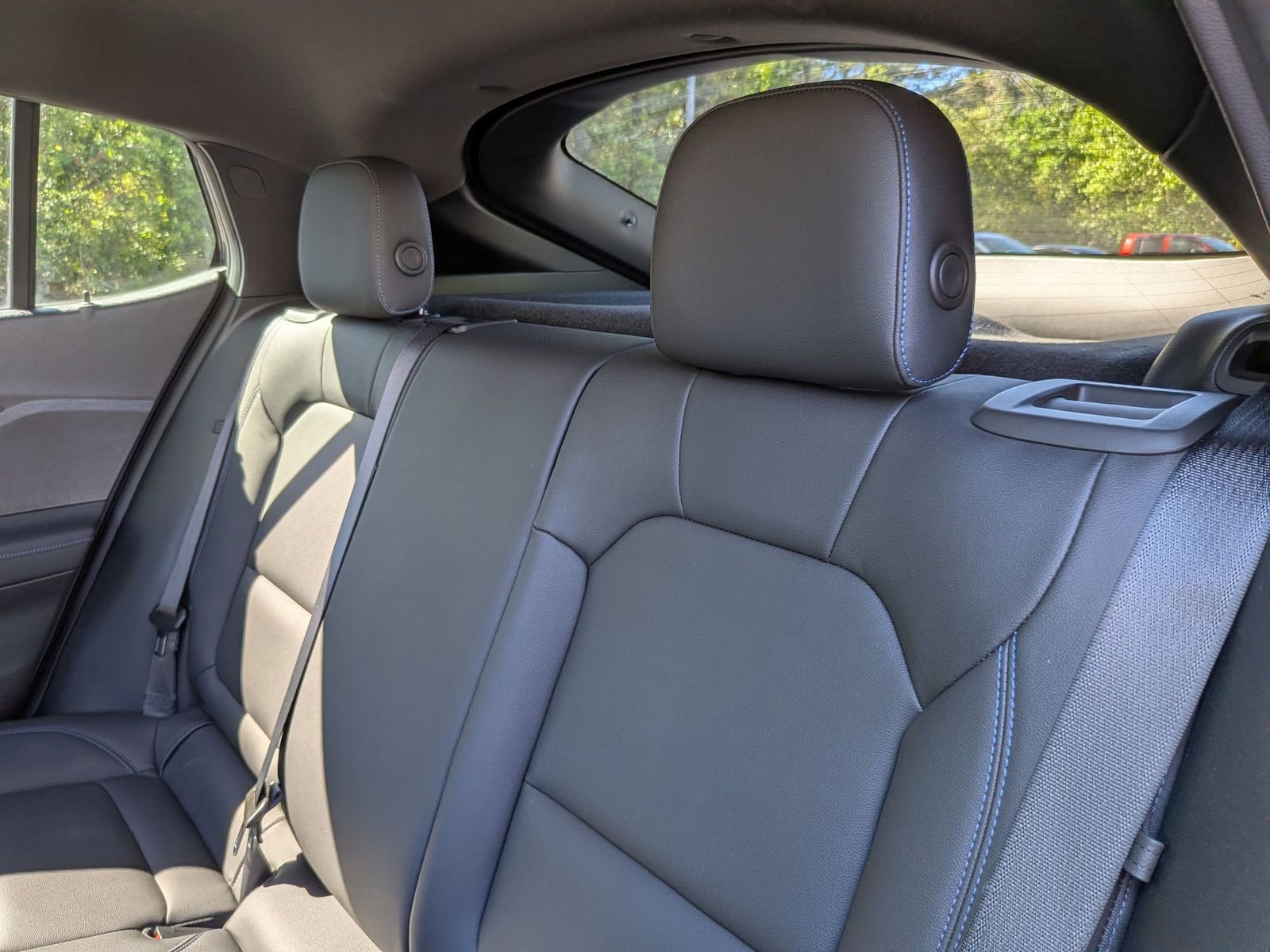 Used 2024 Buick Envista Sport Touring w/ Convenience I Package FWD image 29