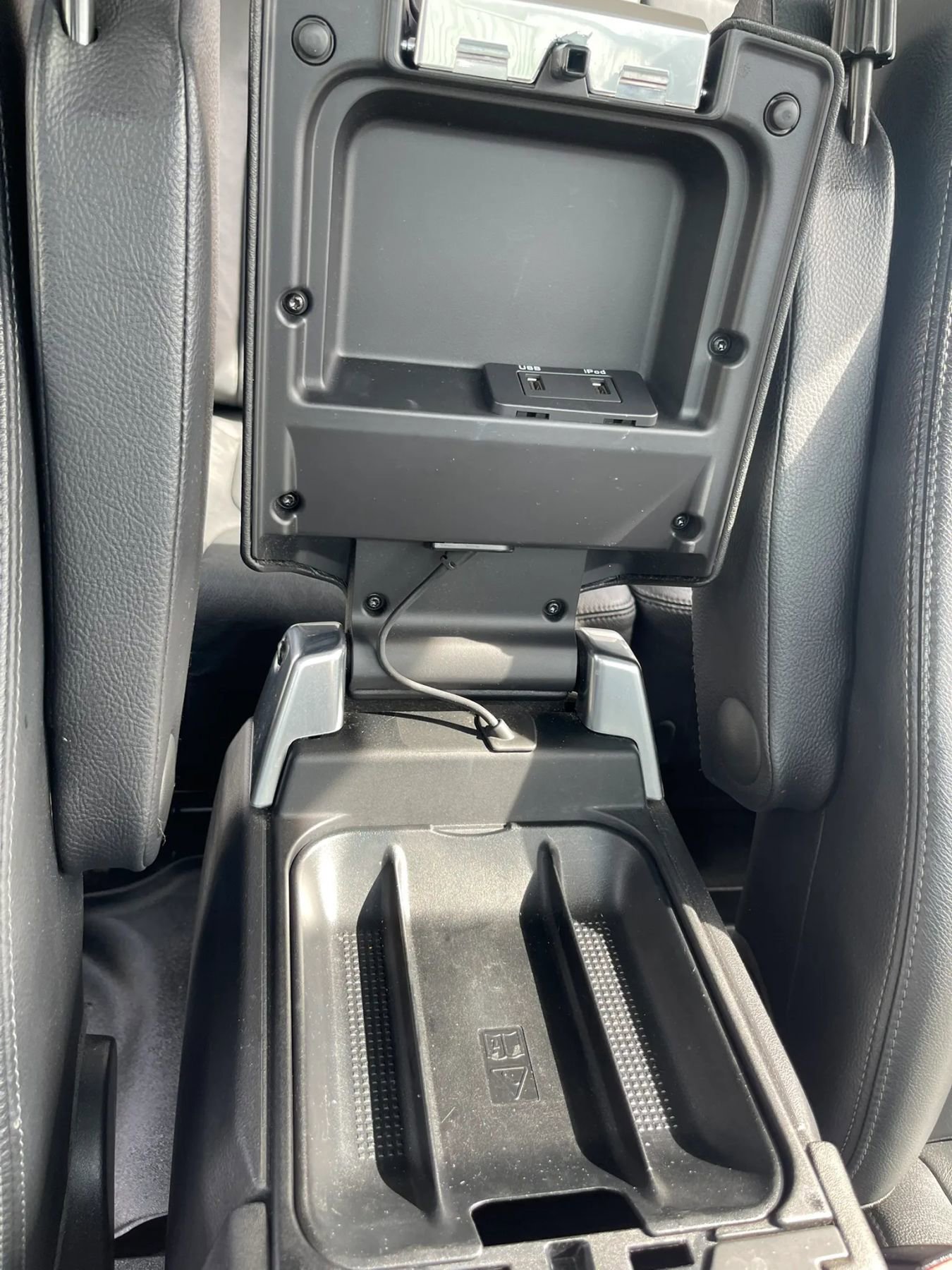 Used 2012 Land Rover LR4 HSE image 24