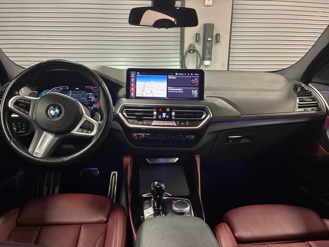 Used 2023 BMW X4 xDrive30i w/ M Sport Package AWD/4WD image 12