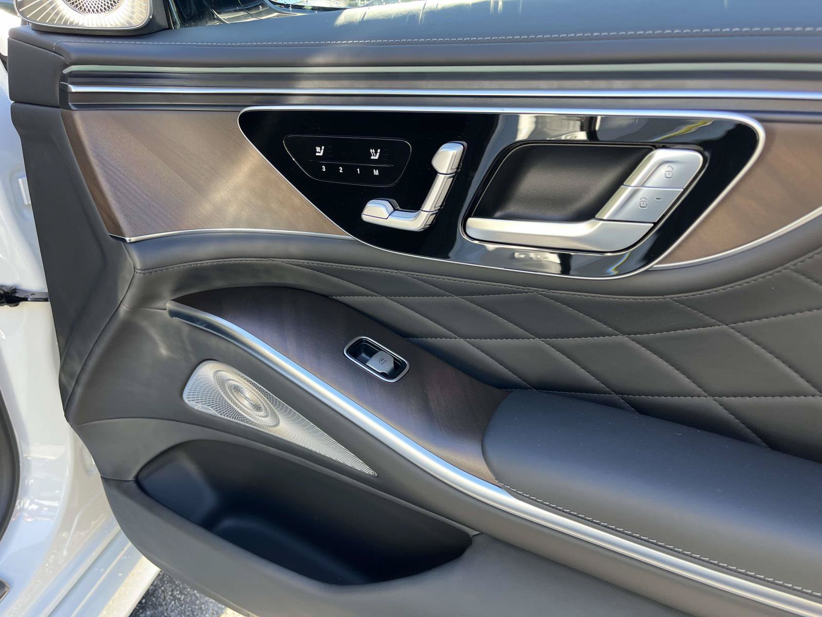 New 2027 Mercedes-Benz S 580 4MATIC Sedan image 48