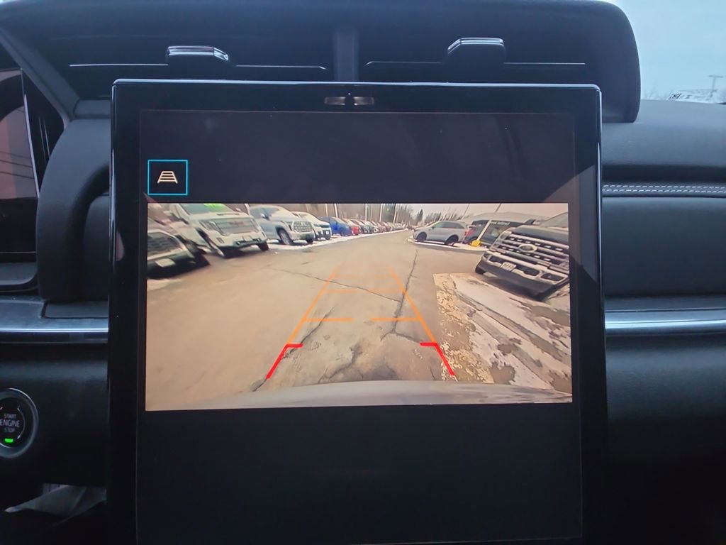 Used 2025 GMC Terrain Elevation image 27