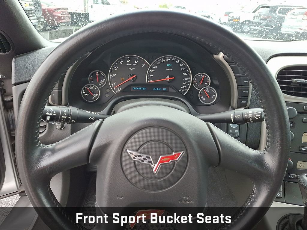 Used 2005 Chevrolet Corvette Coupe w/ Preferred Equipment Group image 17