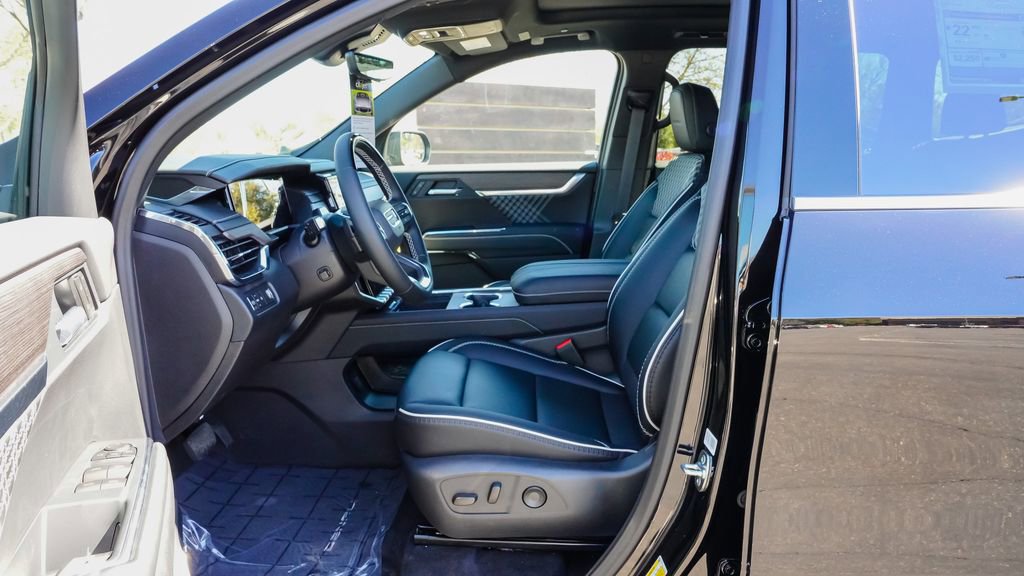 New 2026 GMC Acadia Denali w/ Super Cruise Package image 13