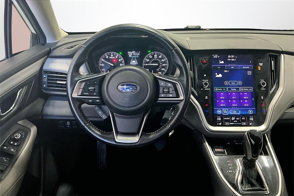 Used 2022 Subaru Outback Premium image 8