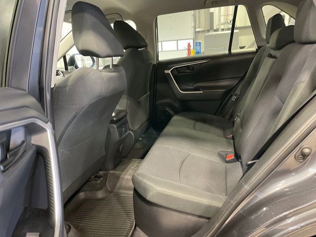 Used 2020 Toyota RAV4 LE w/ All Weather Liner Package AWD/4WD image 31