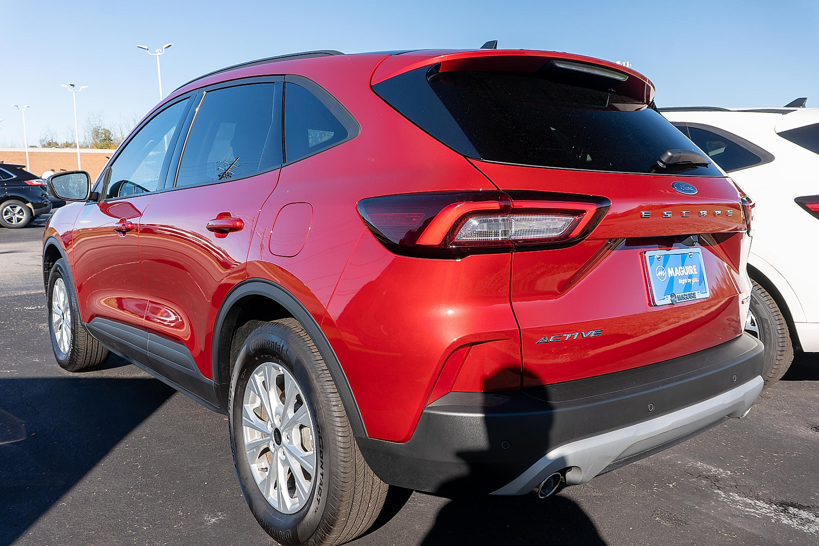 Used 2025 Ford Escape Active w/ Tech Pack #1 AWD/4WD image 7
