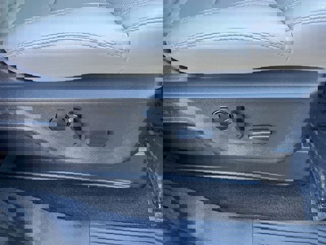 Certified 2025 Ford Expedition Max Platinum image 22