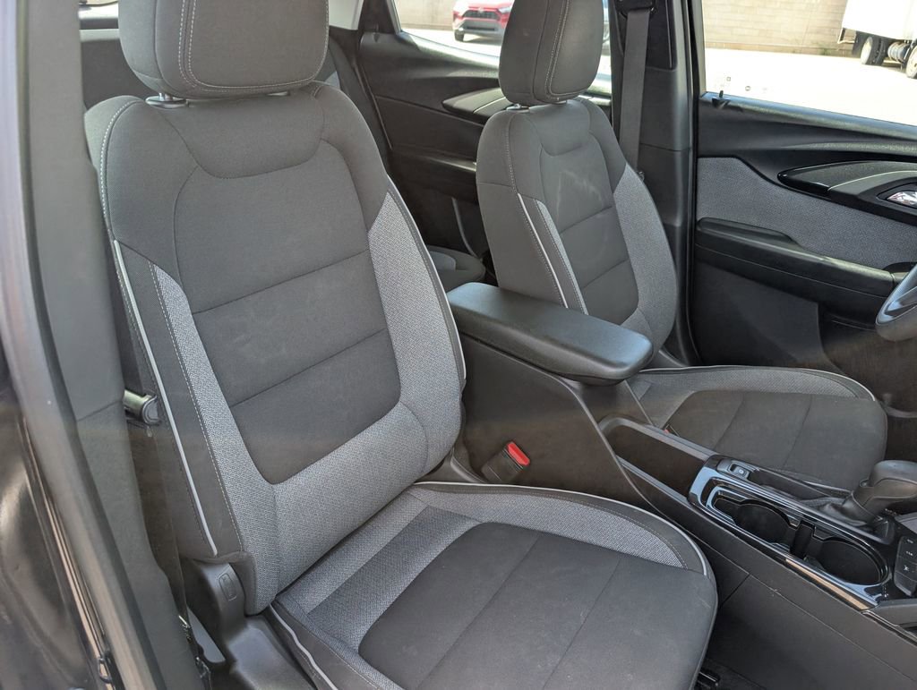 Used 2021 Chevrolet TrailBlazer LS FWD image 11
