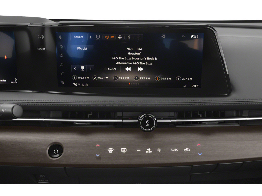 Used 2023 Nissan Ariya AWD image 9