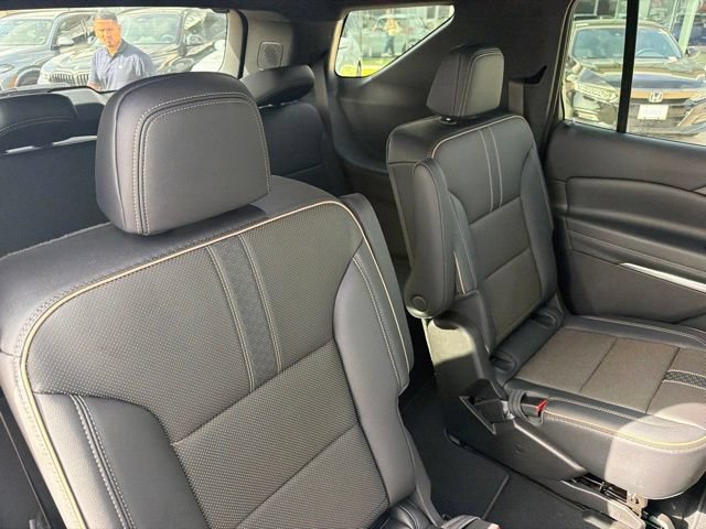 Used 2026 Chevrolet Traverse High Country FWD image 20