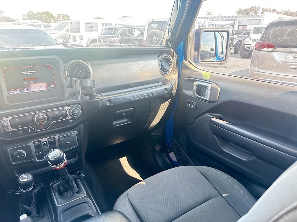 Used 2021 Jeep Wrangler Unlimited Sport image 25