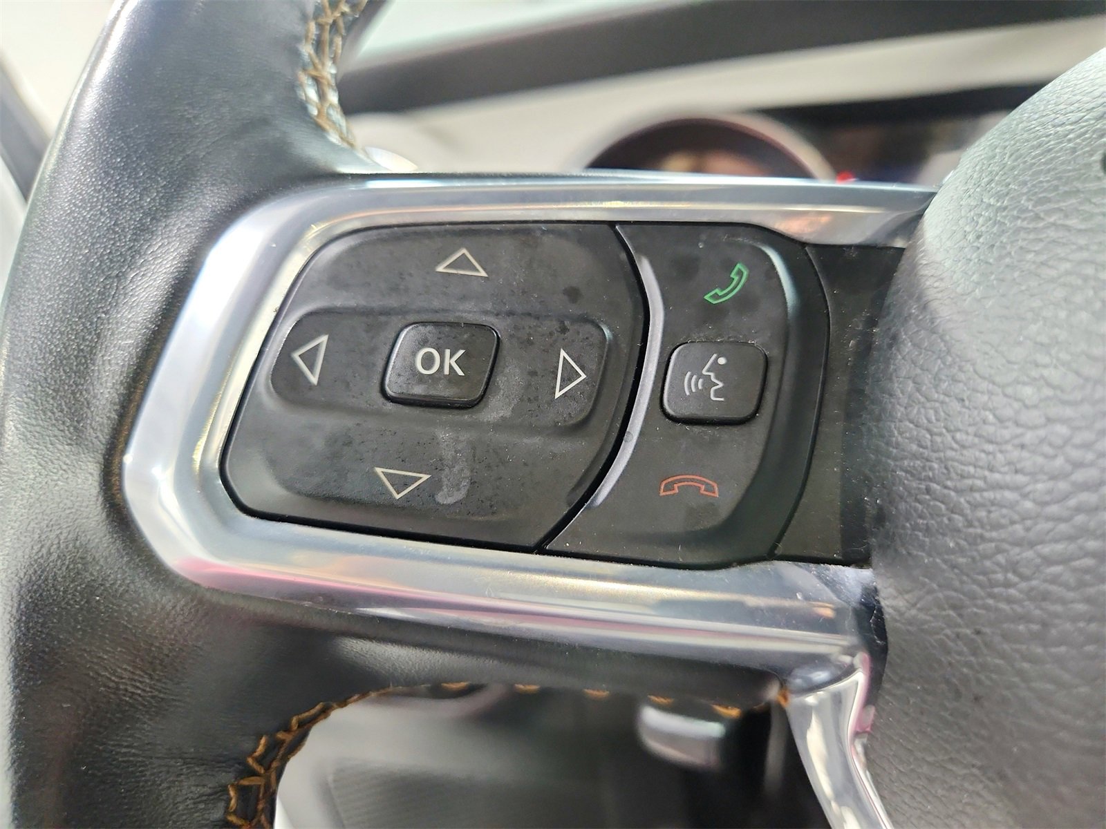 Used 2023 Jeep Wrangler Altitude image 24