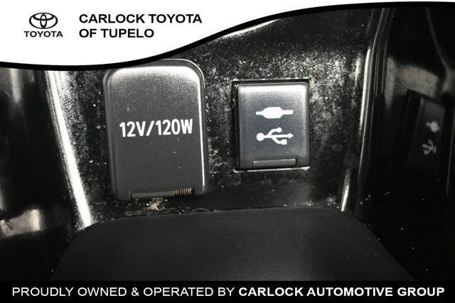 Used 2022 Toyota Prius Prime XLE w/ Protection Package (TMS) FWD image 30