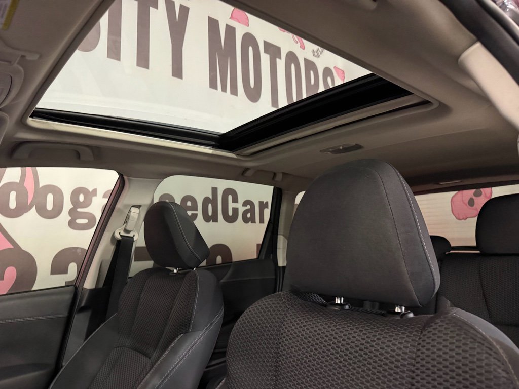 Used 2019 Subaru Forester Premium w/ All-Weather Package image 20