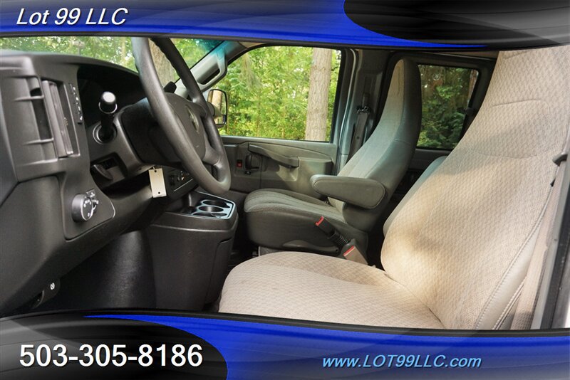 Used 2017 Chevrolet Express 3500 LT w/ LT Preferred Equipment Group RWD image 2