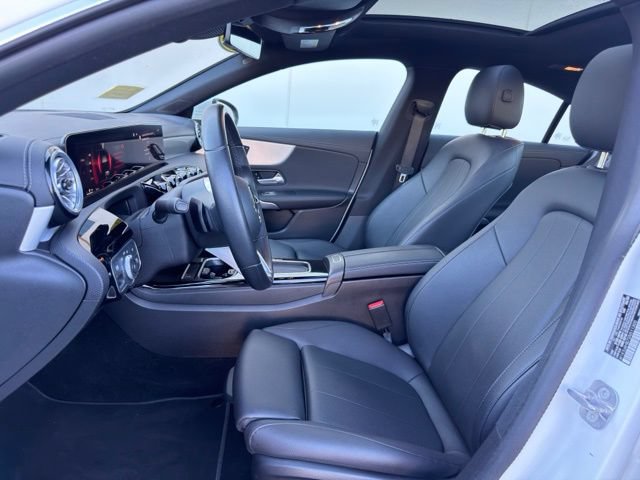 Used 2025 Mercedes-Benz CLA 250 4MATIC image 22