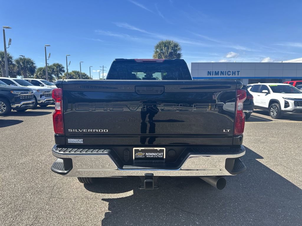 Used 2025 Chevrolet Silverado 2500 LT w/ Convenience Package AWD/4WD image 15