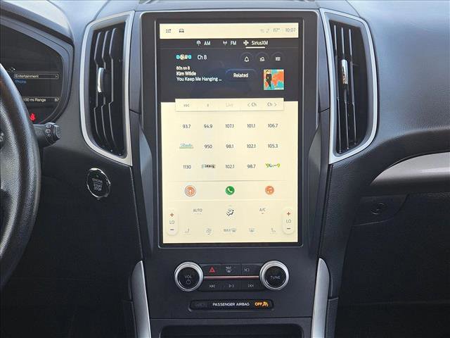 Used 2023 Ford Edge SEL image 13
