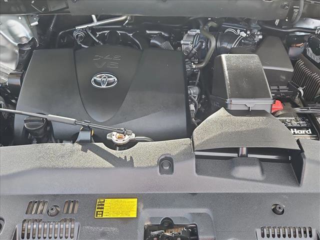 Used 2018 Toyota Highlander Limited w/ Protection Package #3 image 25