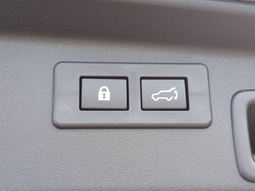 Certified 2026 Subaru Outback Limited AWD/4WD image 11