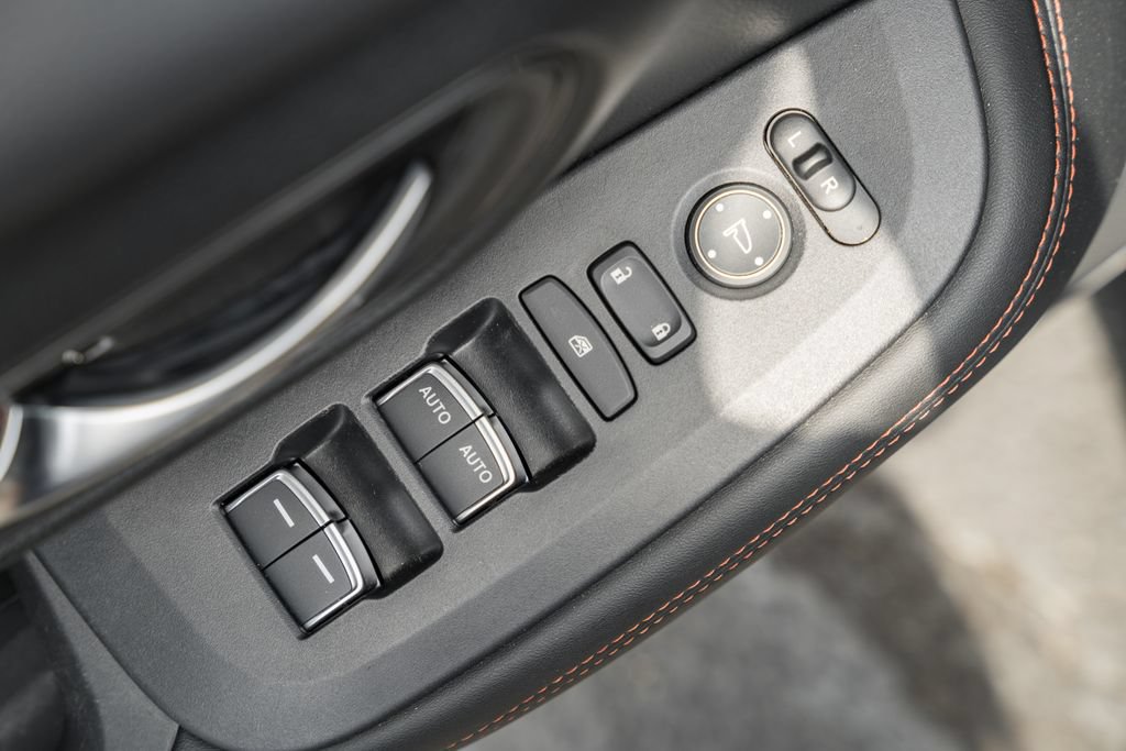 Used 2025 Honda HR-V Sport image 33