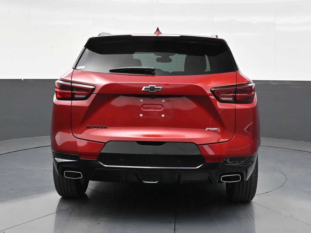 Used 2025 Chevrolet Blazer RS FWD image 4