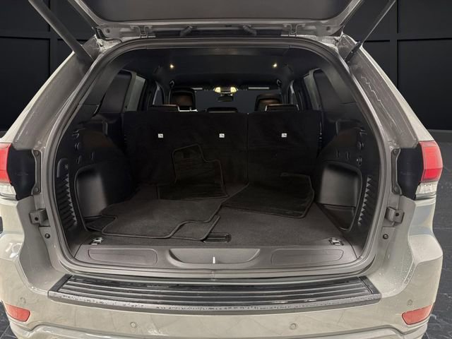 Used 2022 Jeep Grand Cherokee Laredo X image 15