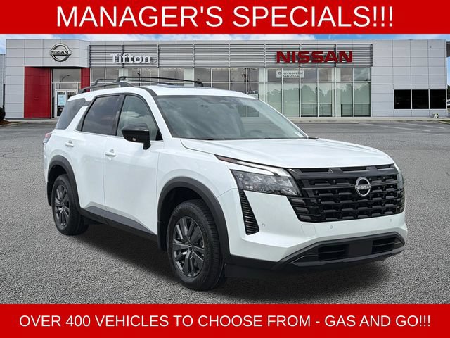 New 2026 Nissan Pathfinder SV w/ SV Premium Package
