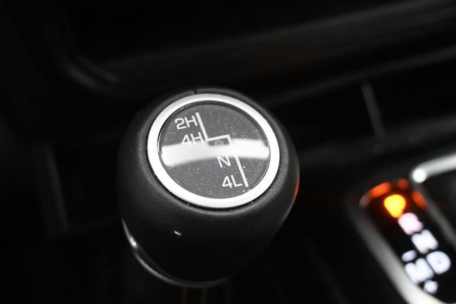 Used 2023 Jeep Gladiator Overland AWD/4WD image 21