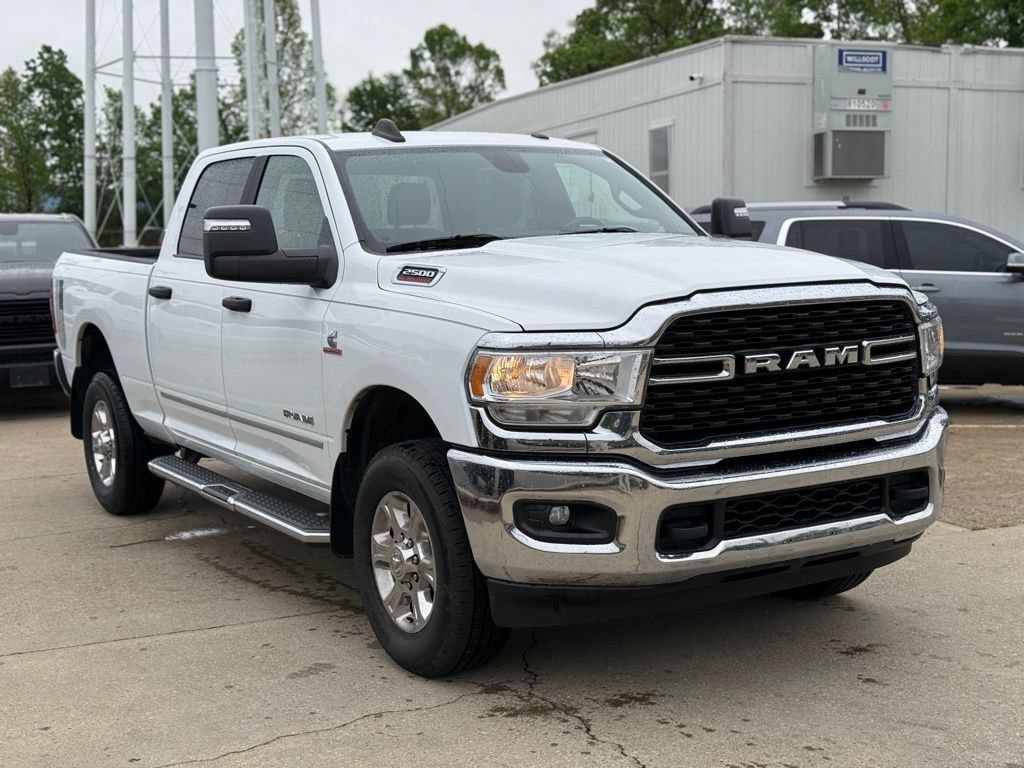 Used 2024 RAM 2500 Big Horn AWD/4WD image 4