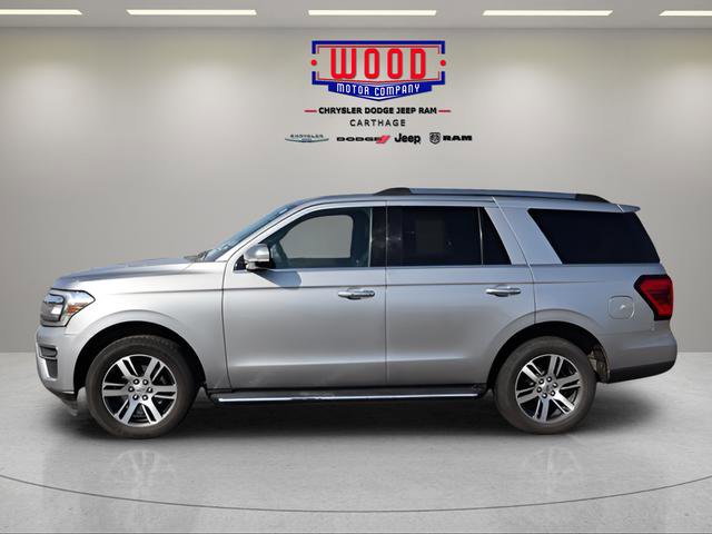 Used 2023 Ford Expedition Limited image 3