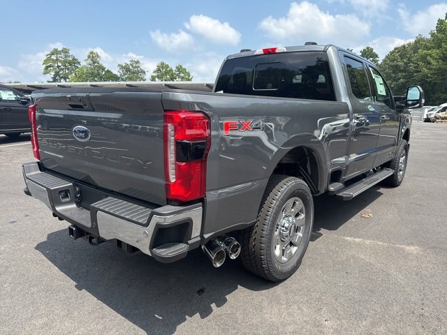 New 2025 Ford F250 Lariat w/ Chrome Package image 5