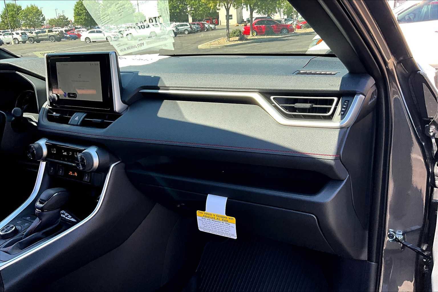 Certified 2025 Toyota RAV4 SE image 15