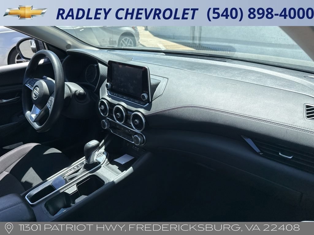 Used 2024 Nissan Sentra SV FWD image 6