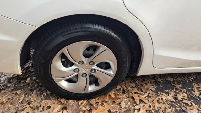 Used 2014 Honda Civic LX image 12