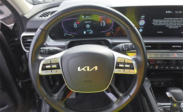 Used 2025 Kia Telluride S image 10
